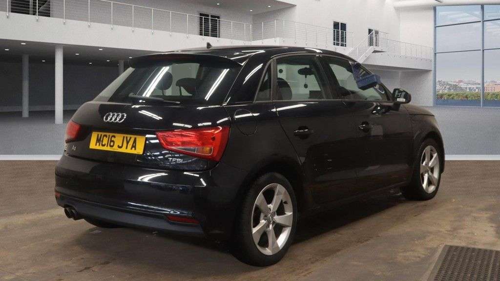 2016 AUDI A1 2016 AUDI A1