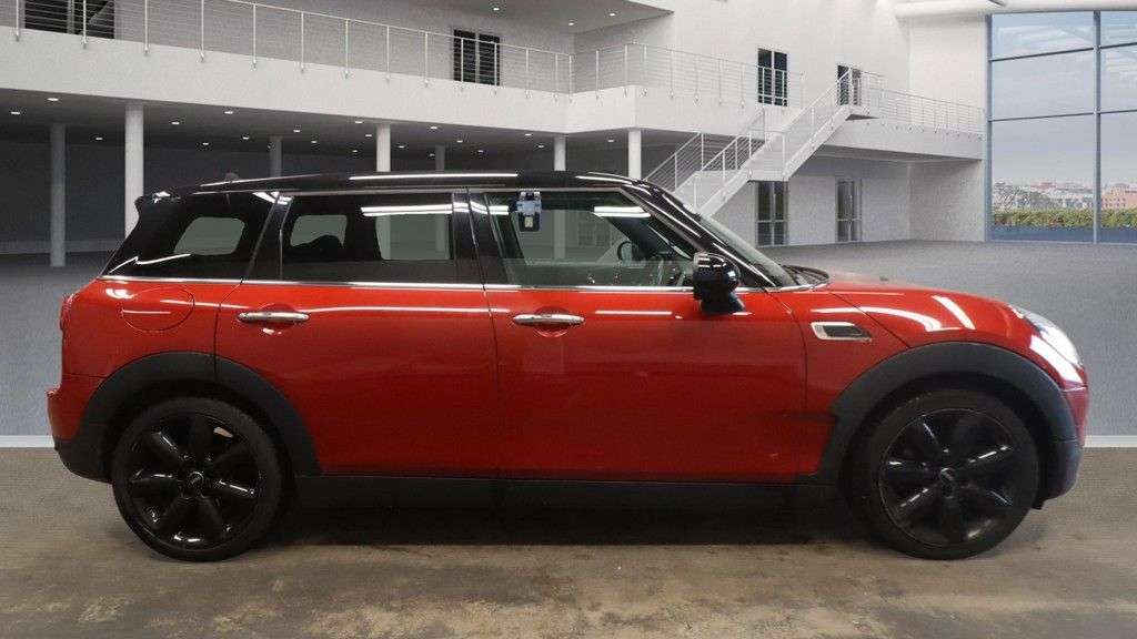 2017 MINI CLUBMAN 2017 MINI CLUBMAN