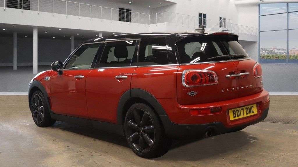 2017 MINI CLUBMAN 2017 MINI CLUBMAN
