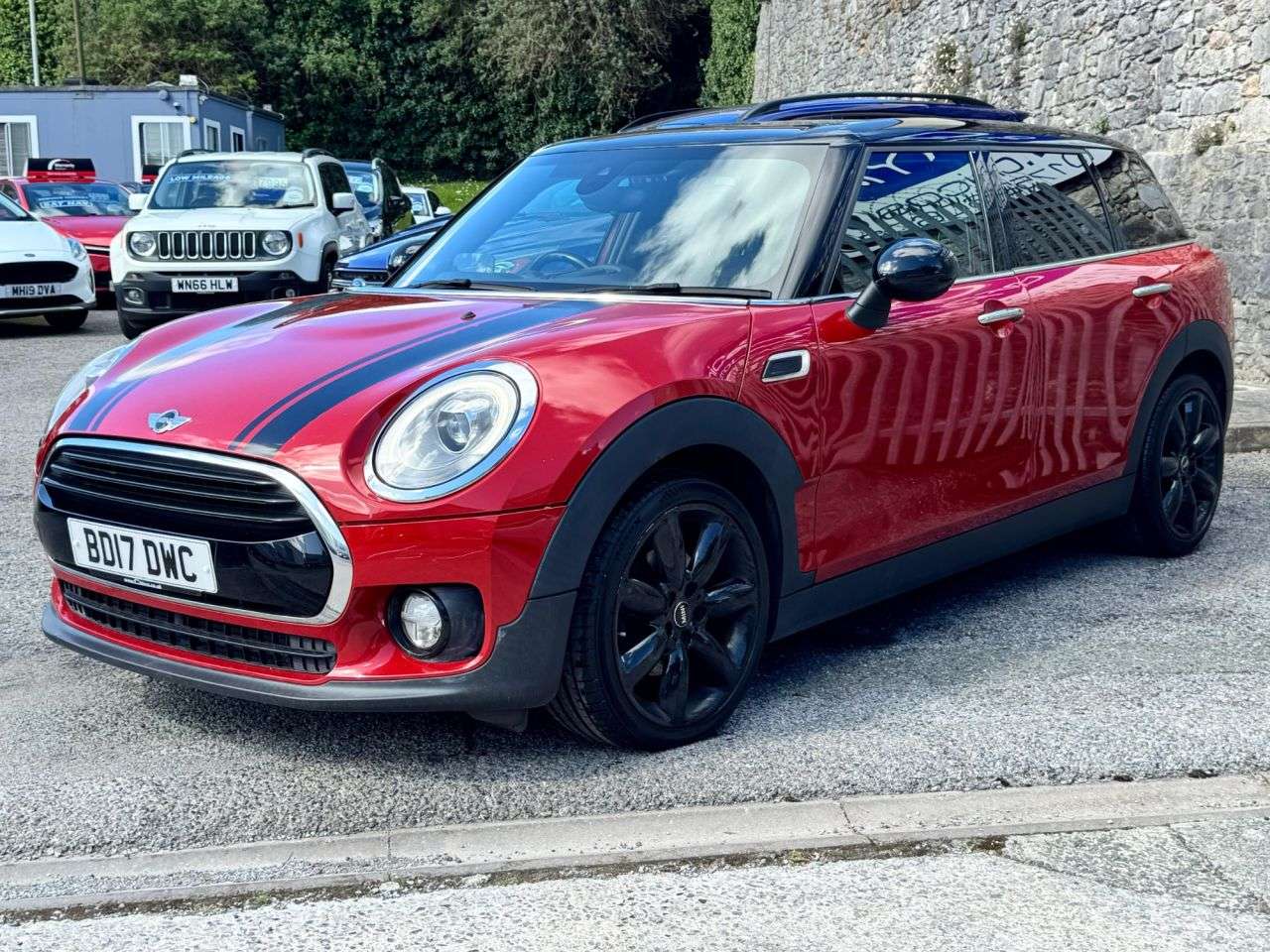 2017 MINI CLUBMAN 2017 MINI CLUBMAN