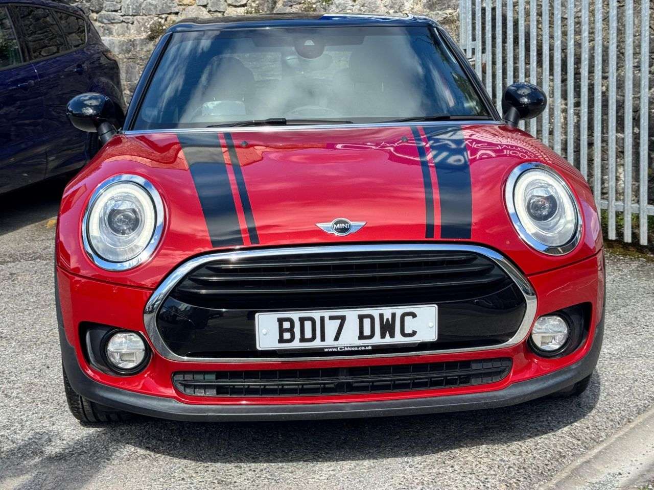 A 2017 MINI CLUBMAN 1.5 Cooper Estate 6dr Petrol Manual Euro 6 (s/s) (136 ps) A 2017 MINI CLUBMAN 1.5 Cooper Estate 6dr Petrol Manual Euro 6 (s/s) (136 ps)
