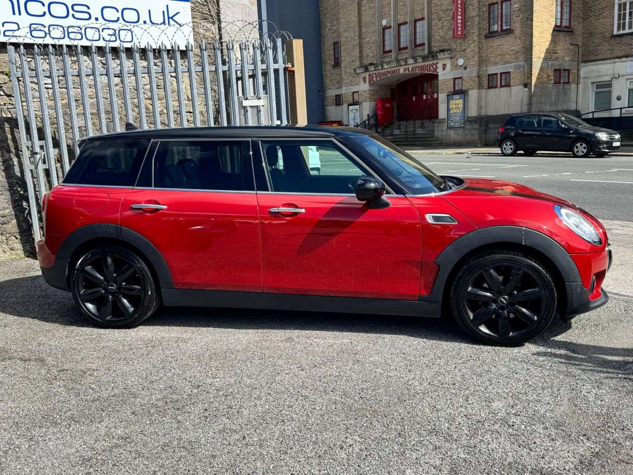2017 MINI CLUBMAN 2017 MINI CLUBMAN