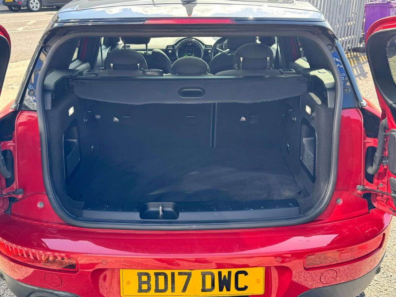 2017 MINI CLUBMAN 2017 MINI CLUBMAN