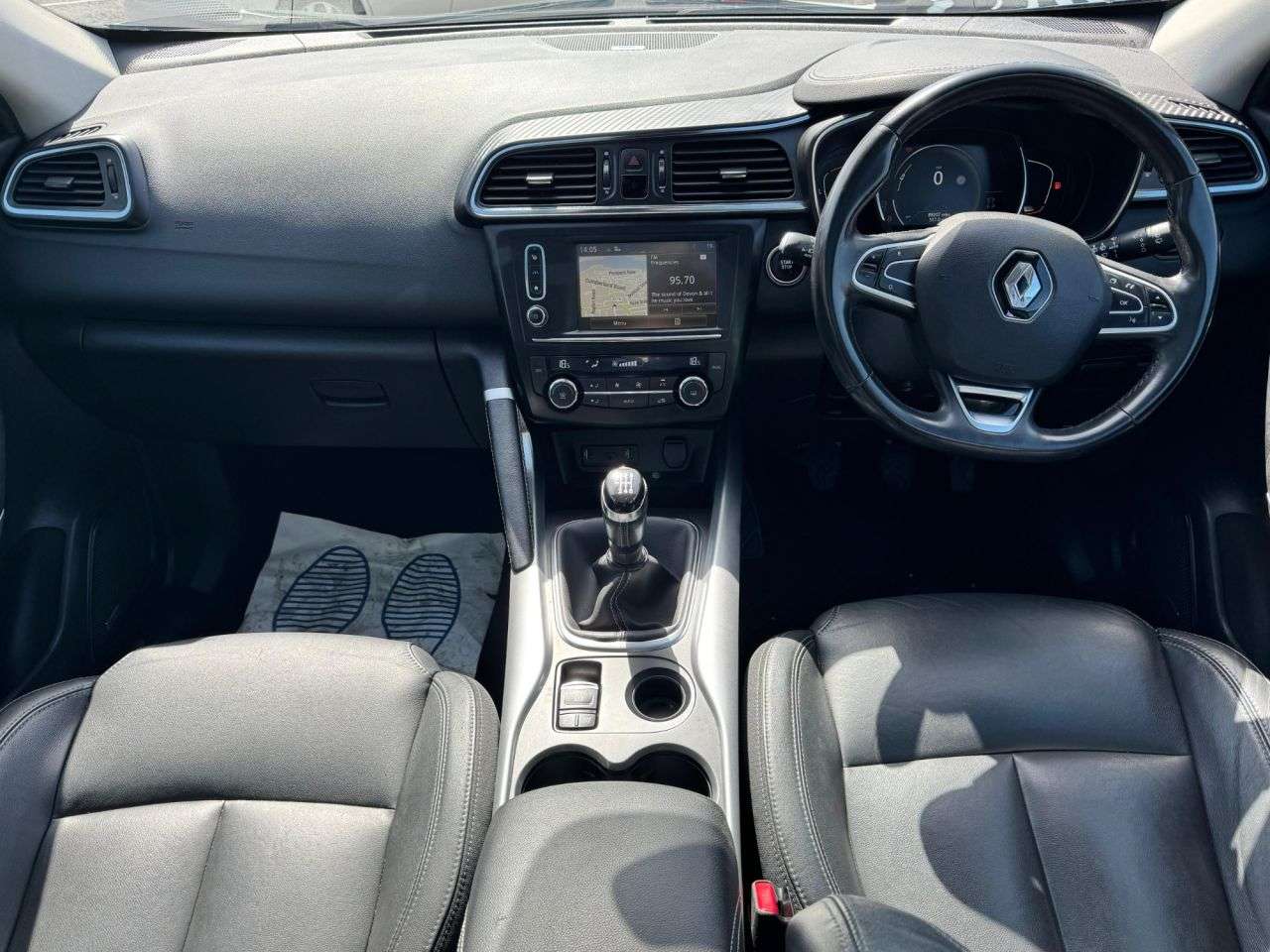 2017 RENAULT KADJAR 2017 RENAULT KADJAR