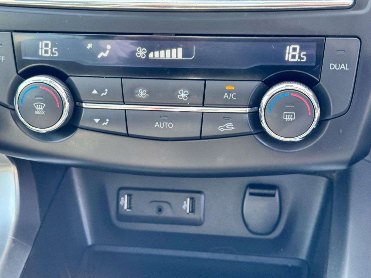 2017 RENAULT KADJAR 2017 RENAULT KADJAR