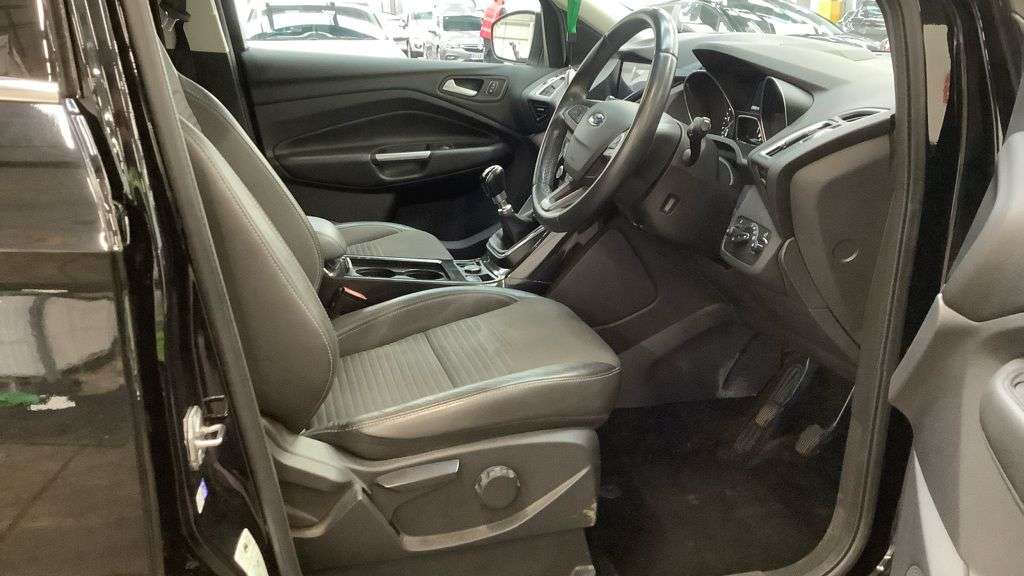 2017 FORD KUGA 2017 FORD KUGA