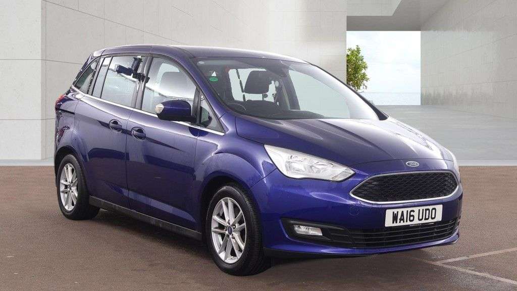 A 2016 FORD GRAND C-MAX 1.5 TDCi Zetec MPV 5dr Diesel Manual Euro 6 (s/s) (120 ps) A 2016 FORD GRAND C-MAX 1.5 TDCi Zetec MPV 5dr Diesel Manual Euro 6 (s/s) (120 ps)