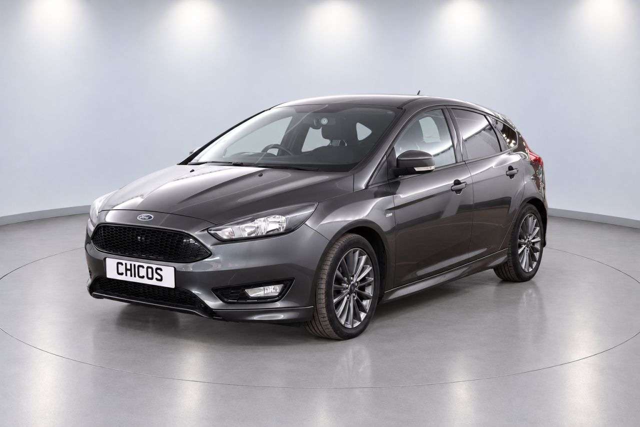 A 2018 FORD FOCUS 1.5 TDCi ST-Line Hatchback 5dr Diesel Manual Euro 6 (s/s) (120 ps) A 2018 FORD FOCUS 1.5 TDCi ST-Line Hatchback 5dr Diesel Manual Euro 6 (s/s) (120 ps)