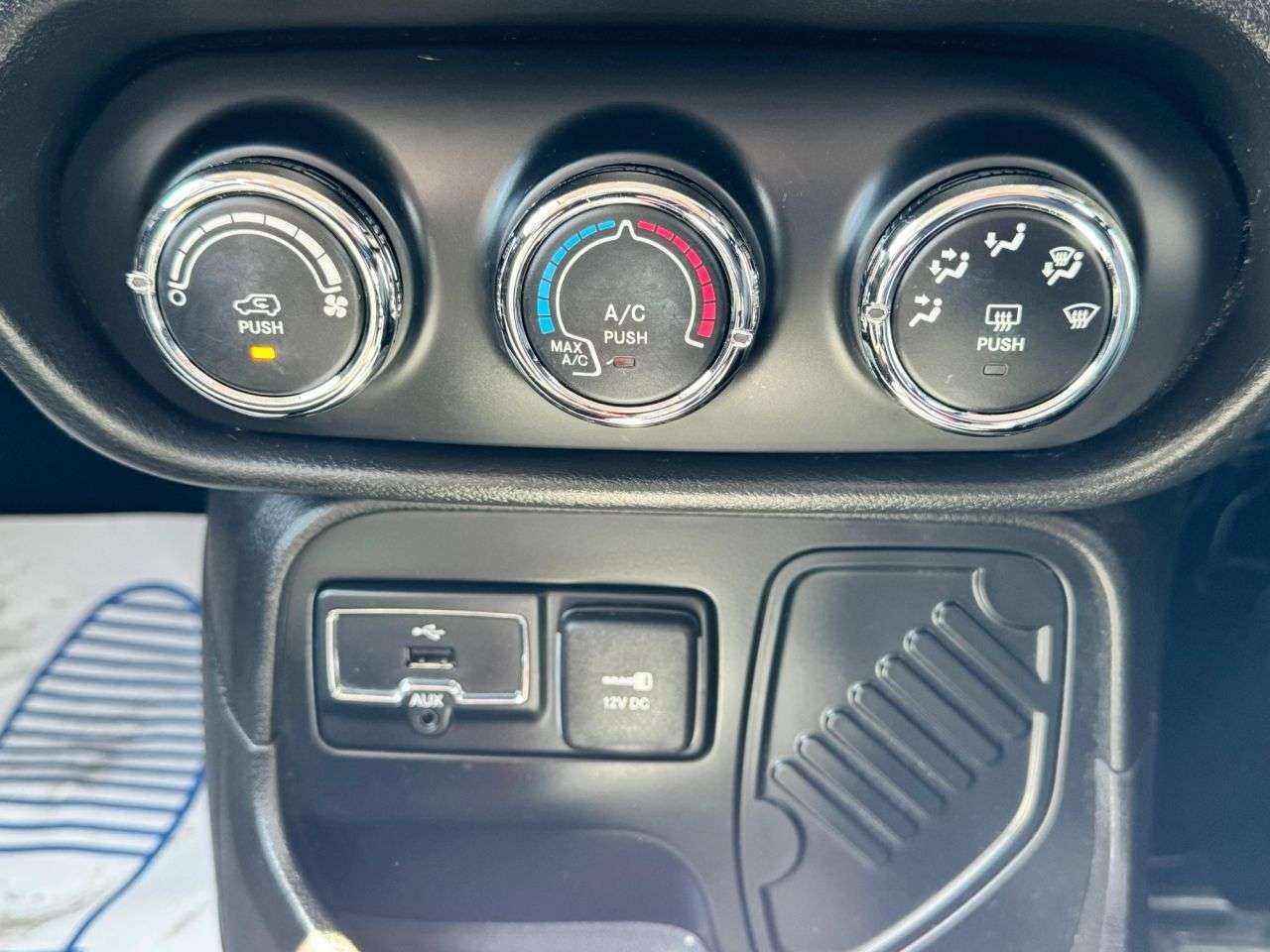2016 JEEP RENEGADE 2016 JEEP RENEGADE