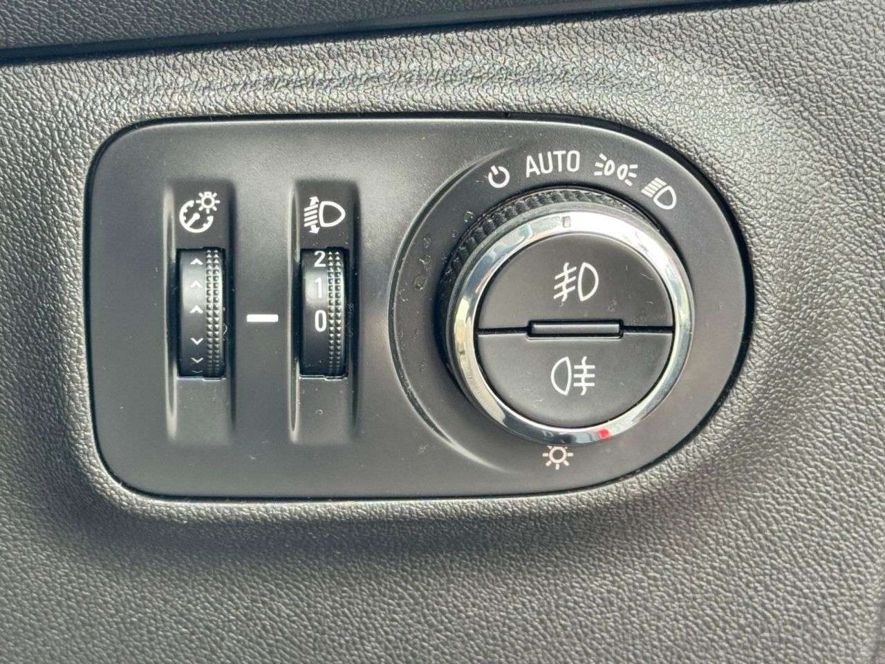 2017 VAUXHALL CORSA 2017 VAUXHALL CORSA
