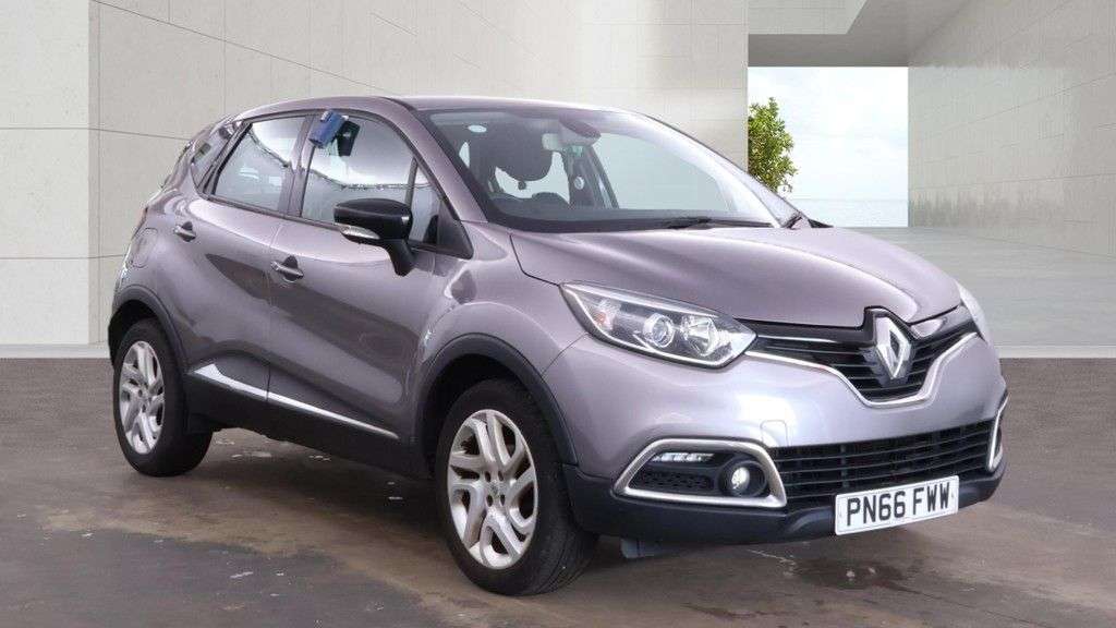 A 2016 RENAULT CAPTUR 0.9 TCe ENERGY Dynamique Nav SUV 5dr Petrol Manual Euro 6 (s/s) (90 ps) A 2016 RENAULT CAPTUR 0.9 TCe ENERGY Dynamique Nav SUV 5dr Petrol Manual Euro 6 (s/s) (90 ps)