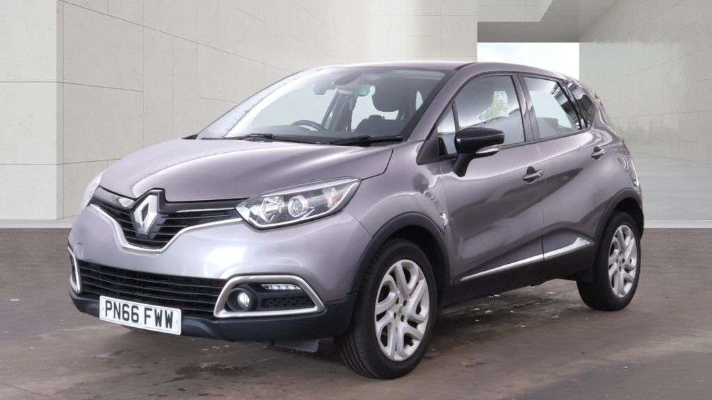 A 2016 RENAULT CAPTUR 0.9 TCe ENERGY Dynamique Nav SUV 5dr Petrol Manual Euro 6 (s/s) (90 ps) A 2016 RENAULT CAPTUR 0.9 TCe ENERGY Dynamique Nav SUV 5dr Petrol Manual Euro 6 (s/s) (90 ps)