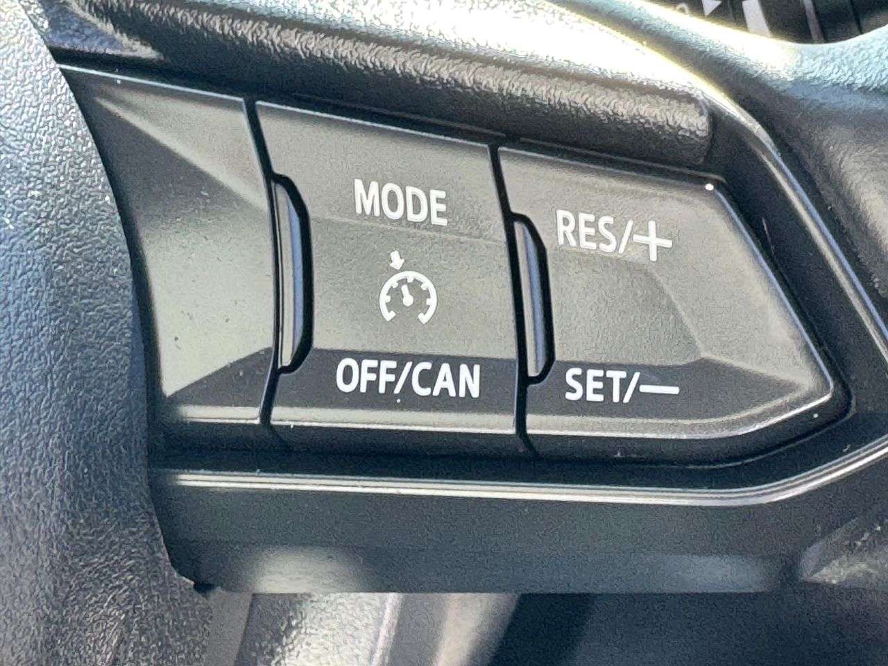 2017 MAZDA MAZDA2 2017 MAZDA MAZDA2