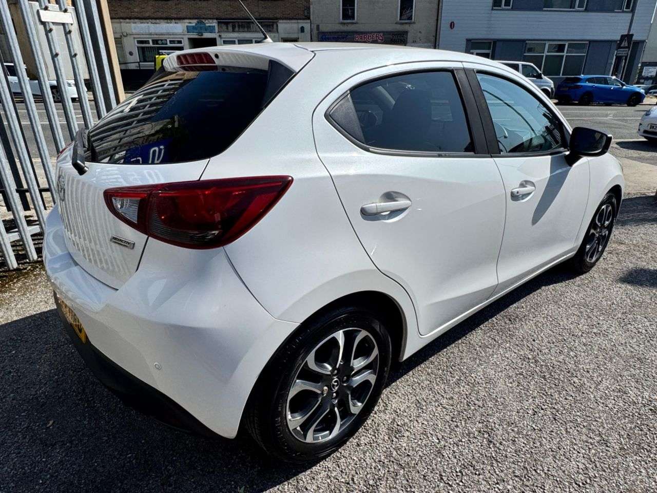 2017 MAZDA MAZDA2 2017 MAZDA MAZDA2