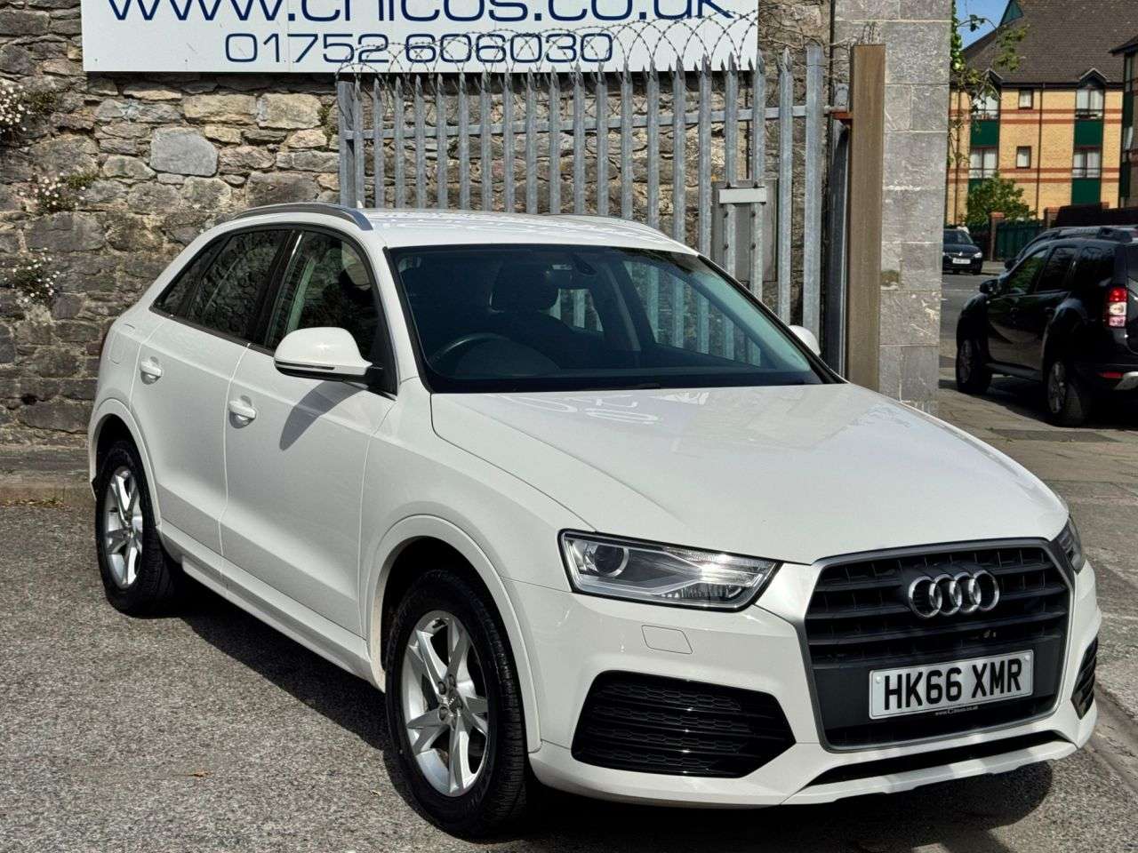 A 2017 AUDI Q3 1.4 TFSI CoD Sport SUV 5dr Petrol S Tronic Euro 6 (s/s) (150 ps) A 2017 AUDI Q3 1.4 TFSI CoD Sport SUV 5dr Petrol S Tronic Euro 6 (s/s) (150 ps)