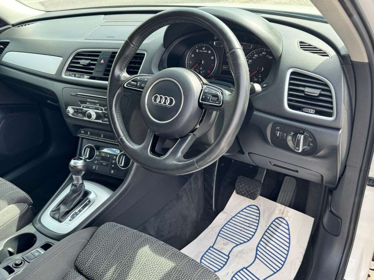 2017 AUDI Q3 2017 AUDI Q3