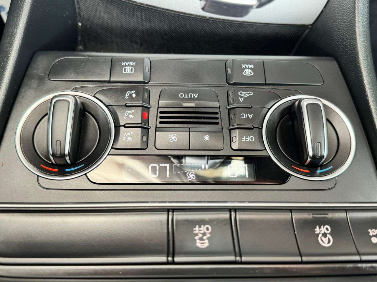 2017 AUDI Q3 2017 AUDI Q3
