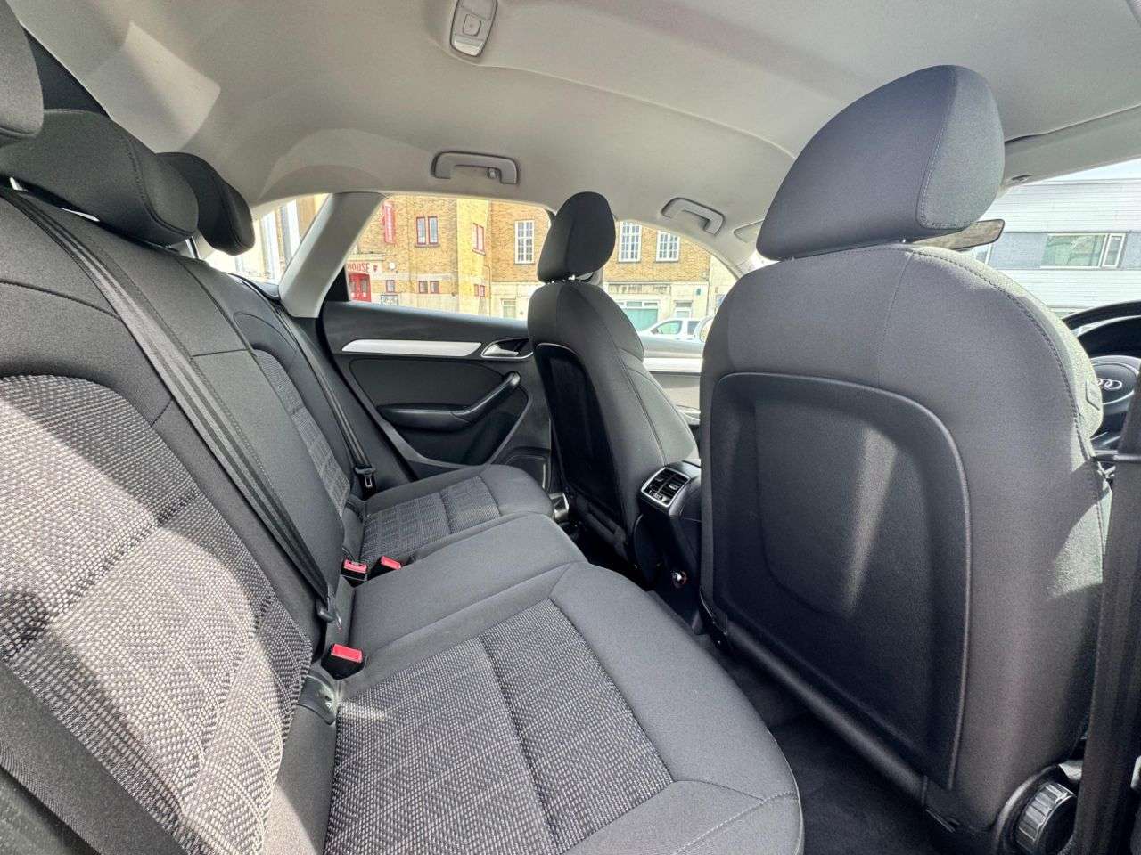 2017 AUDI Q3 2017 AUDI Q3