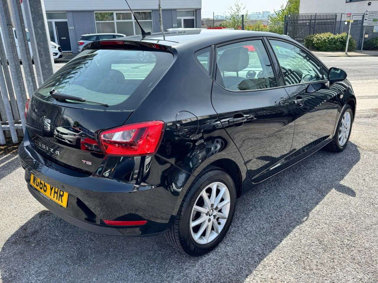 2016 SEAT IBIZA 2016 SEAT IBIZA