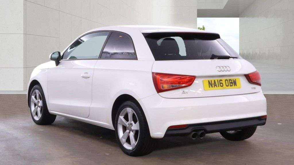 A 2016 AUDI A1 1.4 TFSI Sport Hatchback 3dr Petrol Manual Euro 6 (s/s) (125 ps) A 2016 AUDI A1 1.4 TFSI Sport Hatchback 3dr Petrol Manual Euro 6 (s/s) (125 ps)