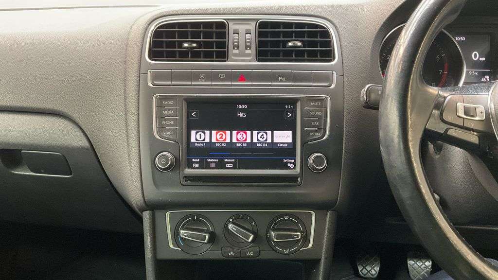2017 VOLKSWAGEN POLO 2017 VOLKSWAGEN POLO