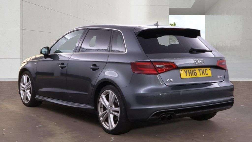A 2016 AUDI A3 1.4 TFSI S line Sportback 5dr Petrol Manual Euro 6 (s/s) (Nav) (125 ps) A 2016 AUDI A3 1.4 TFSI S line Sportback 5dr Petrol Manual Euro 6 (s/s) (Nav) (125 ps)