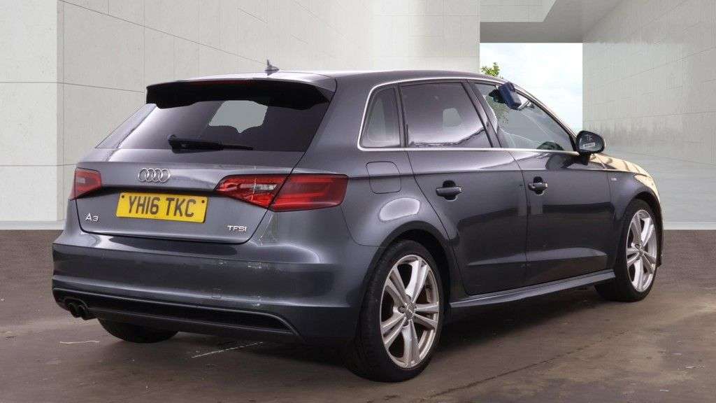 2016 AUDI A3 2016 AUDI A3
