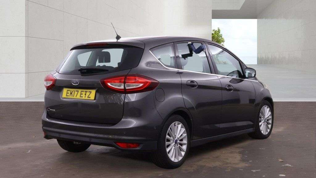 A 2017 FORD C-MAX 1.5 TDCi Titanium MPV 5dr Diesel Manual Euro 6 (s/s) (120 ps) A 2017 FORD C-MAX 1.5 TDCi Titanium MPV 5dr Diesel Manual Euro 6 (s/s) (120 ps)