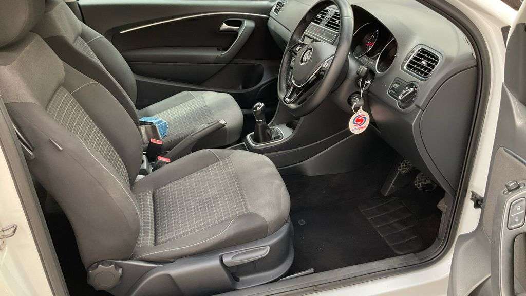 2017 VOLKSWAGEN POLO 2017 VOLKSWAGEN POLO