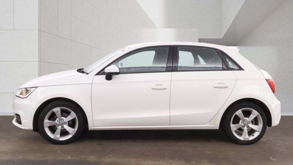 2018 AUDI A1 2018 AUDI A1