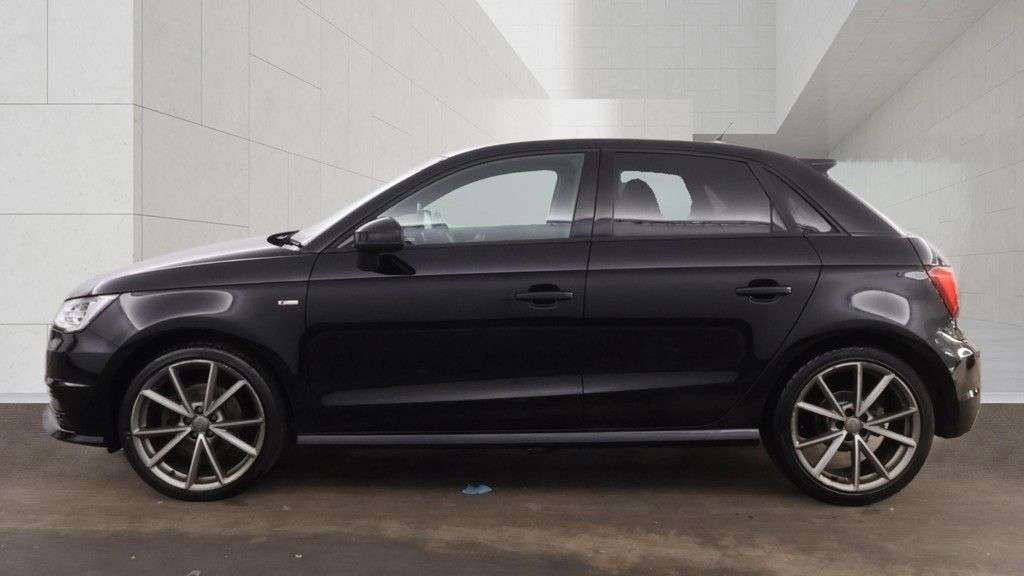 2018 AUDI A1 2018 AUDI A1