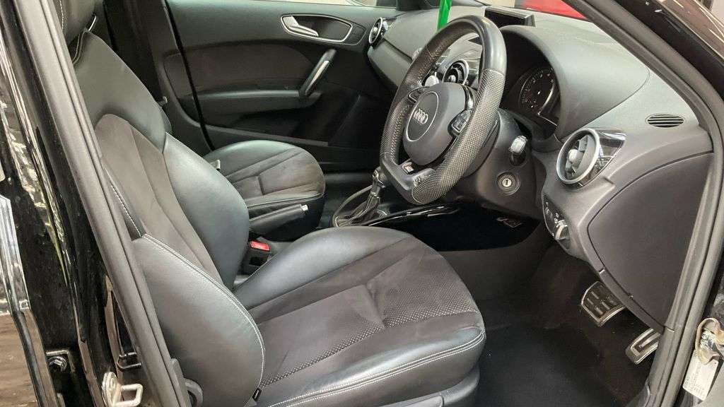2018 AUDI A1 2018 AUDI A1