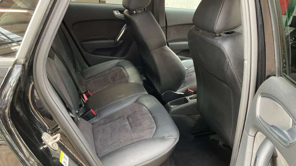 2018 AUDI A1 2018 AUDI A1