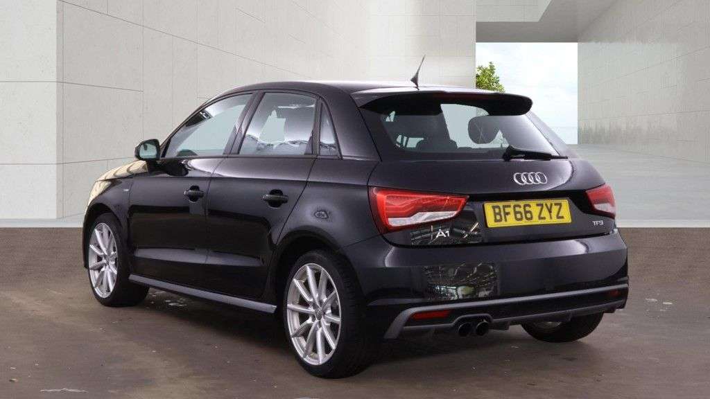 2017 AUDI A1 2017 AUDI A1