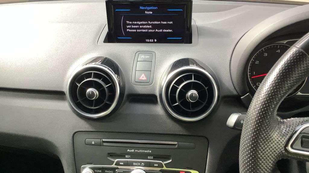 2017 AUDI A1 2017 AUDI A1