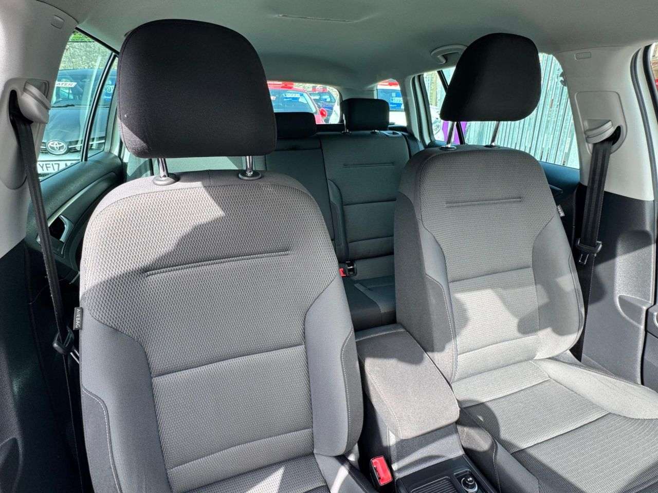 2017 VOLKSWAGEN GOLF 2017 VOLKSWAGEN GOLF