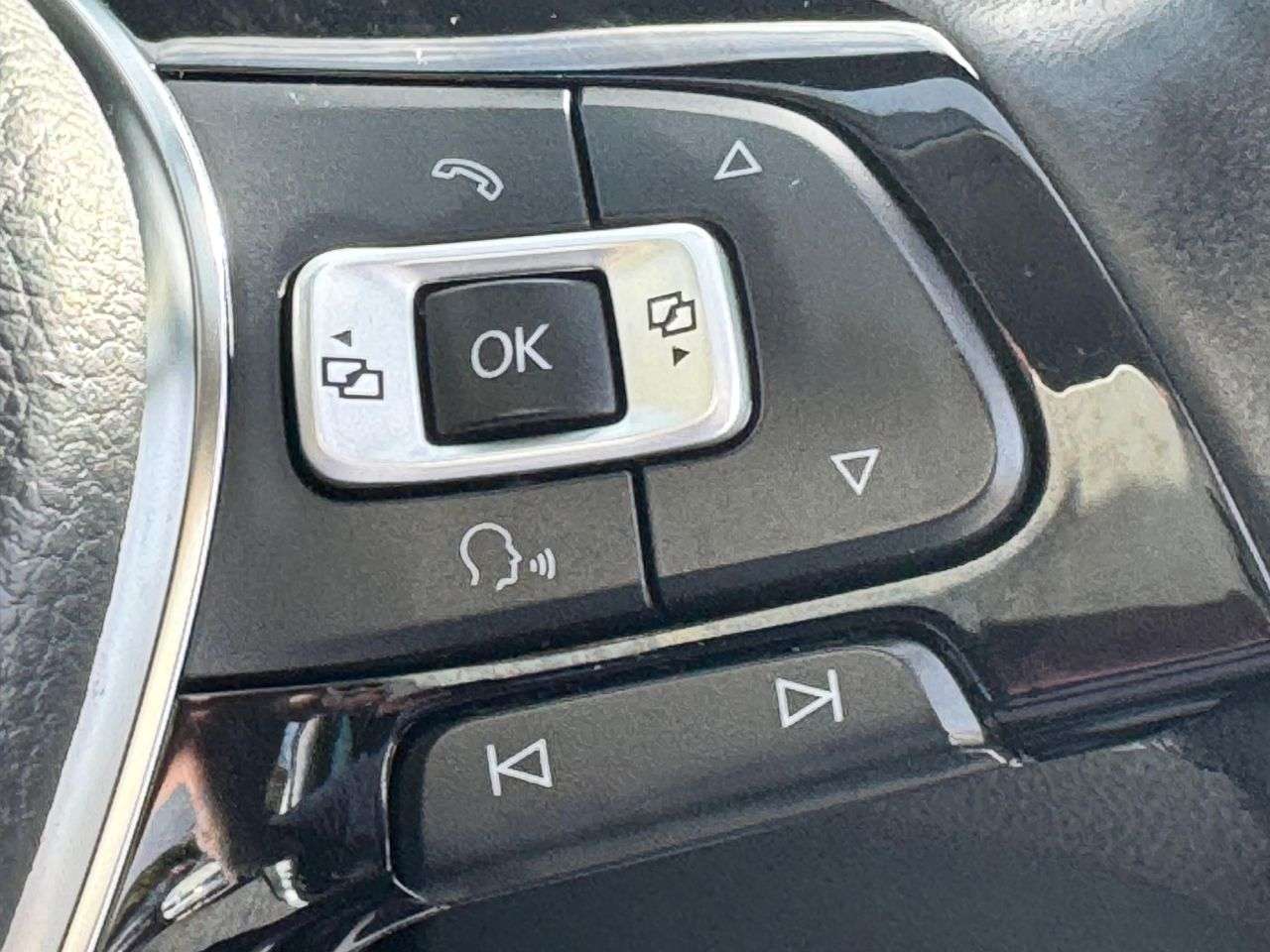 2017 VOLKSWAGEN GOLF 2017 VOLKSWAGEN GOLF