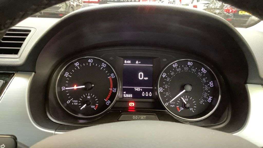 2016 SKODA FABIA 2016 SKODA FABIA