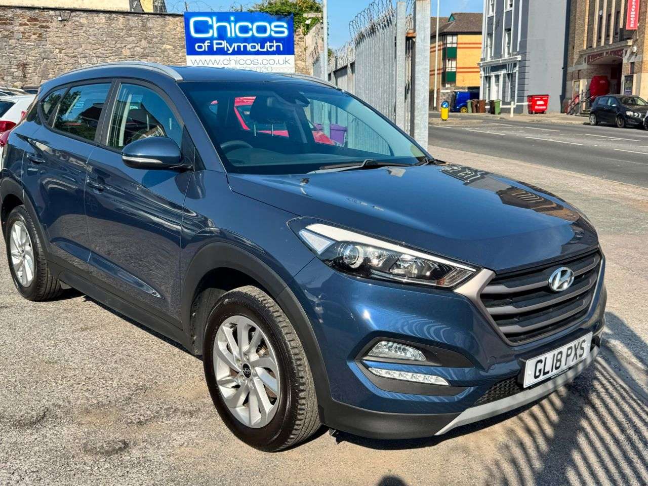 A 2018 HYUNDAI TUCSON 1.7 CRDi Blue Drive SE Nav SUV 5dr Diesel Manual Euro 6 (s/s) (116 ps) A 2018 HYUNDAI TUCSON 1.7 CRDi Blue Drive SE Nav SUV 5dr Diesel Manual Euro 6 (s/s) (116 ps)