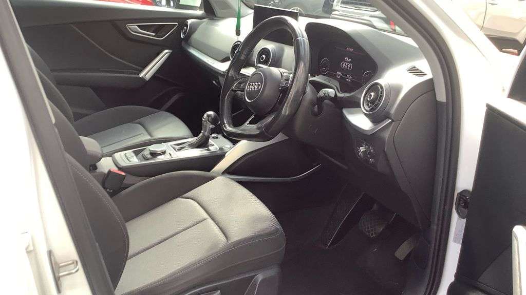 2017 AUDI Q2 2017 AUDI Q2