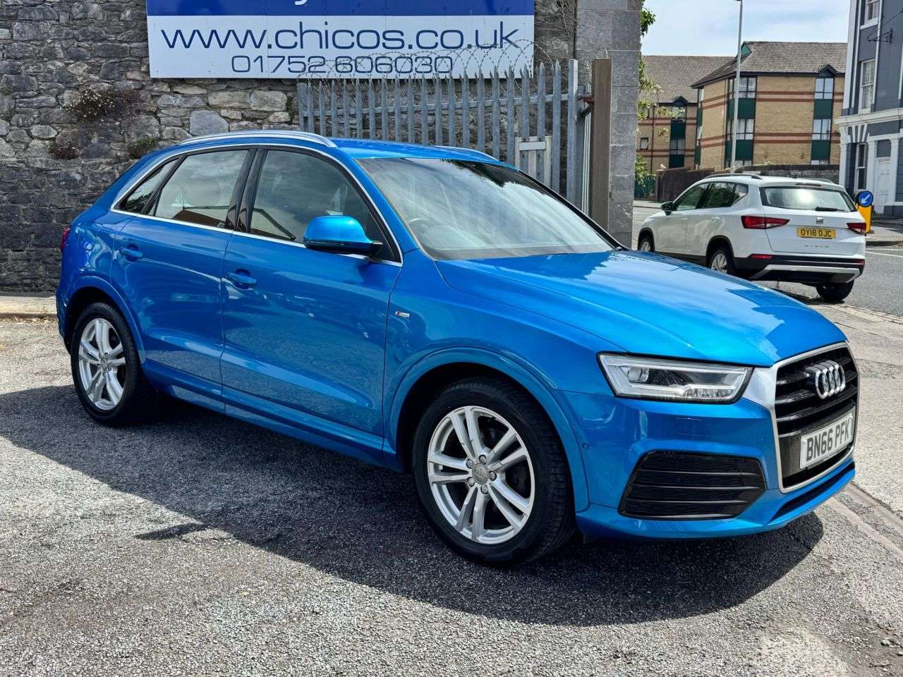 A 2016 AUDI Q3 2.0 TDI S line SUV 5dr Diesel Manual Euro 6 (s/s) (Nav) (150 ps) A 2016 AUDI Q3 2.0 TDI S line SUV 5dr Diesel Manual Euro 6 (s/s) (Nav) (150 ps)