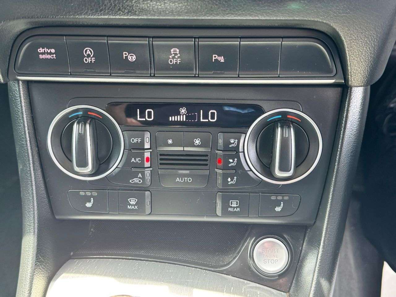 2016 AUDI Q3 2016 AUDI Q3
