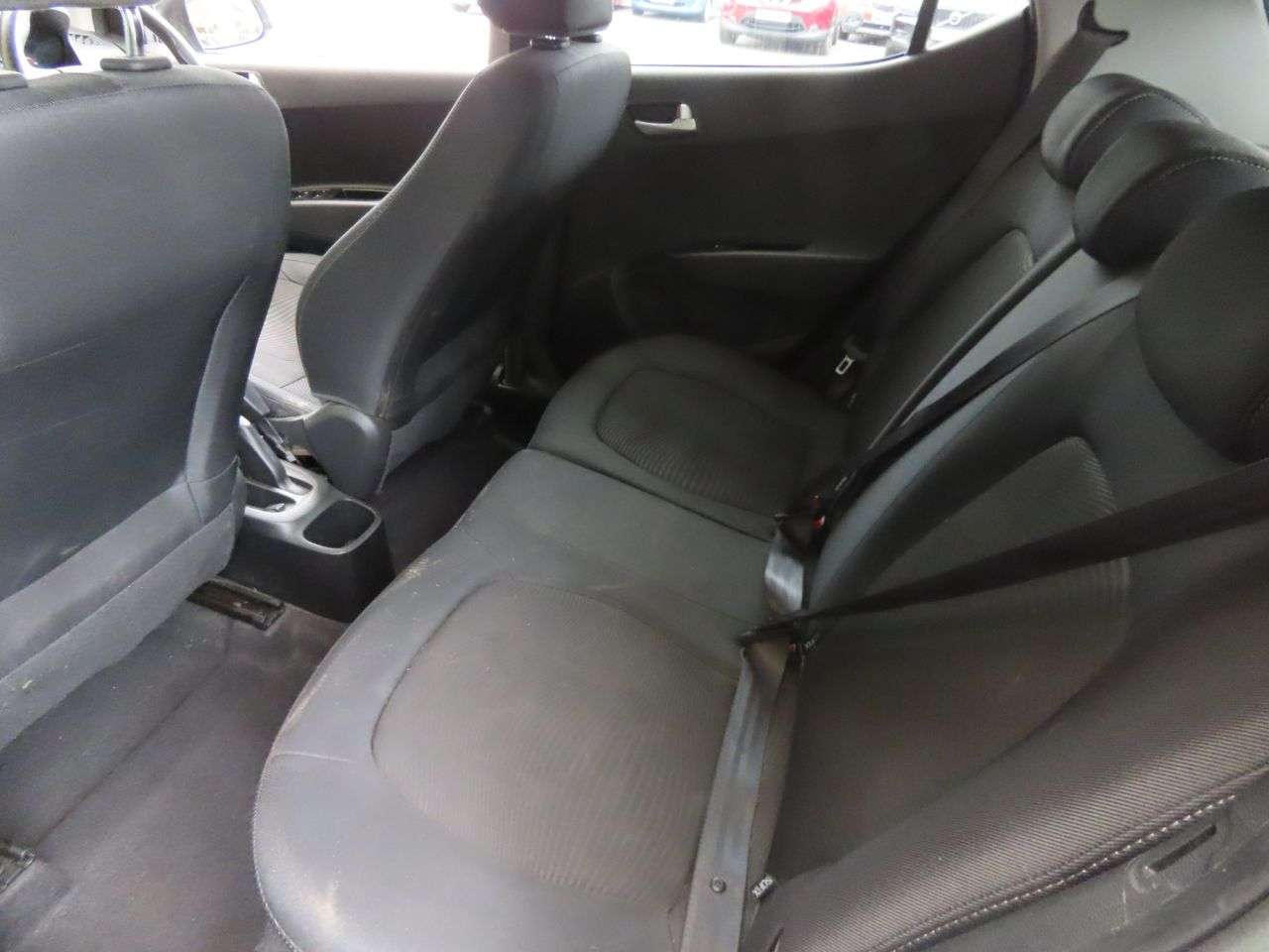 2017 HYUNDAI I10 2017 HYUNDAI I10