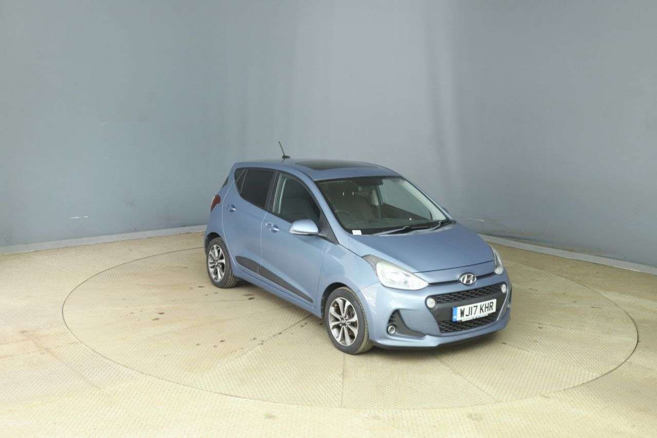 A 2017 HYUNDAI I10 1.2 Premium SE Hatchback 5dr Petrol Manual Euro 6 (87 ps) A 2017 HYUNDAI I10 1.2 Premium SE Hatchback 5dr Petrol Manual Euro 6 (87 ps)