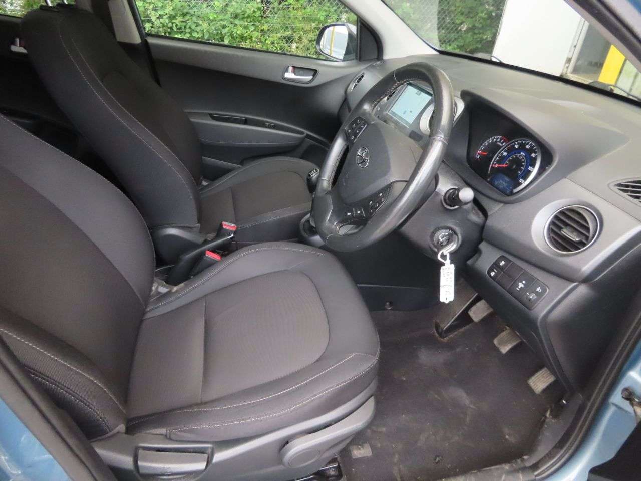 2017 HYUNDAI I10 2017 HYUNDAI I10