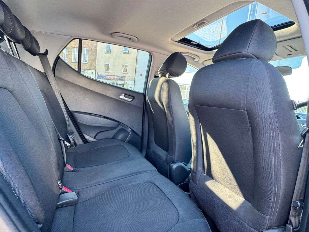 2017 HYUNDAI I10 2017 HYUNDAI I10
