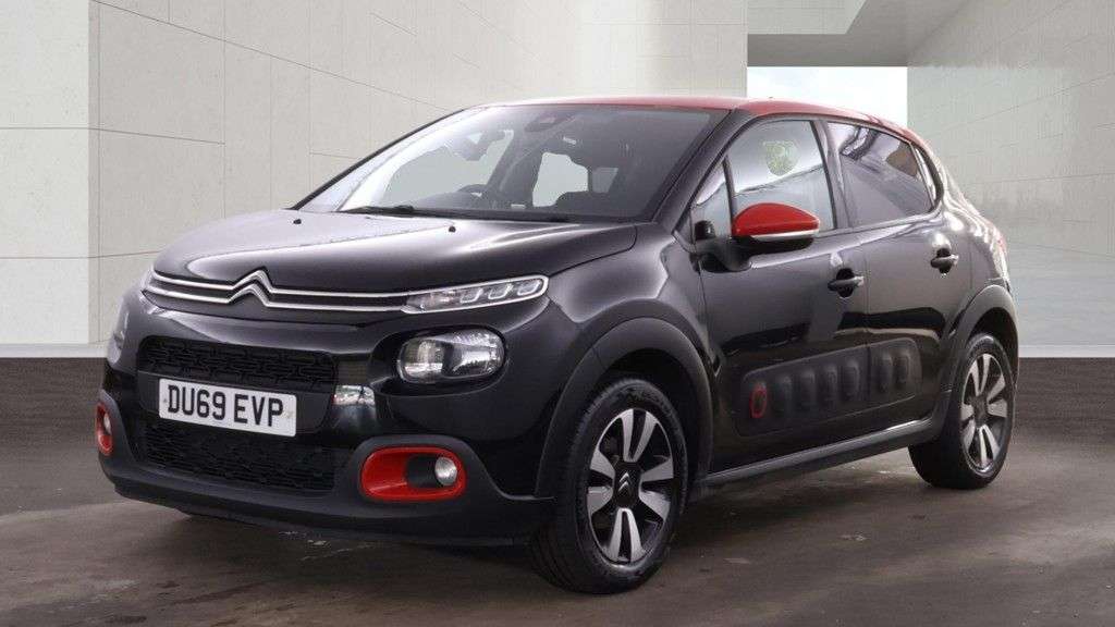 A 2019 CITROEN C3 1.5 BlueHDi Flair Hatchback 5dr Diesel Manual Euro 6 (s/s) (100 ps) A 2019 CITROEN C3 1.5 BlueHDi Flair Hatchback 5dr Diesel Manual Euro 6 (s/s) (100 ps)