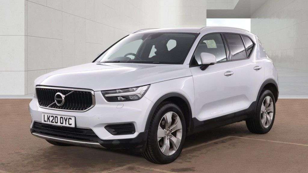 A 2020 VOLVO XC40 1.5 T3 Momentum SUV 5dr Petrol Manual Euro 6 (s/s) (163 ps) A 2020 VOLVO XC40 1.5 T3 Momentum SUV 5dr Petrol Manual Euro 6 (s/s) (163 ps)