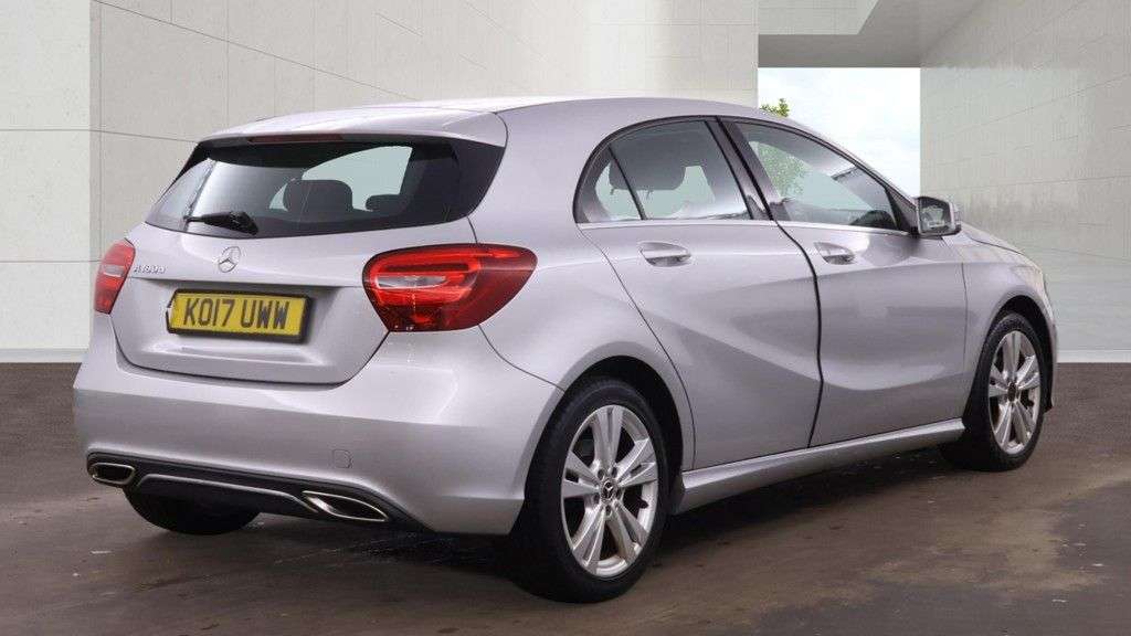 2017 MERCEDES-BENZ A CLASS 2017 MERCEDES-BENZ A CLASS