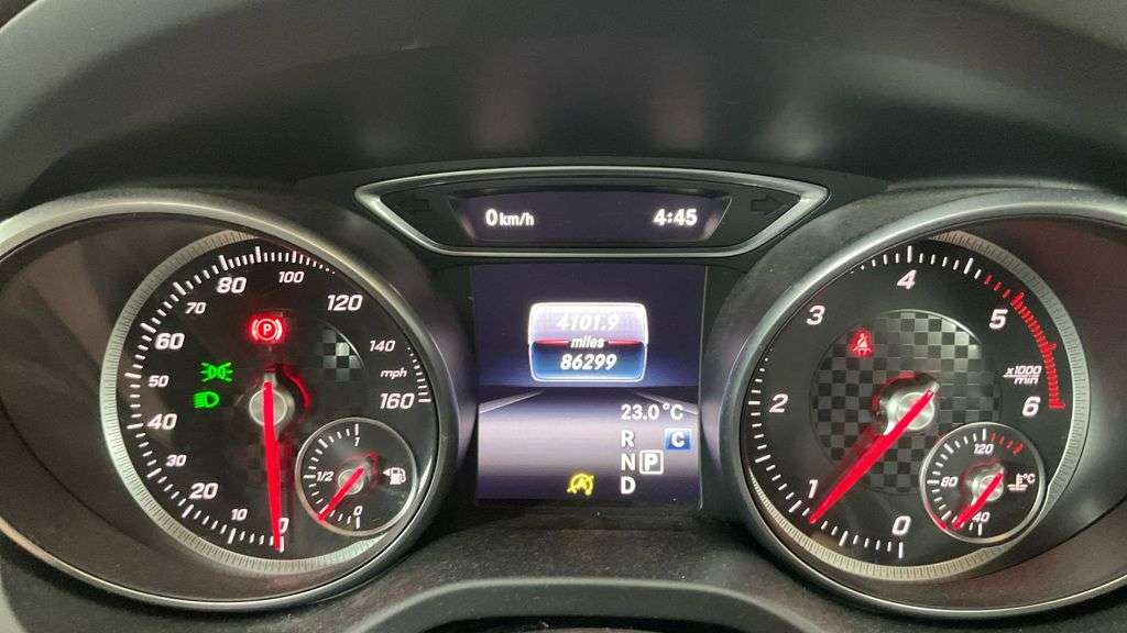2017 MERCEDES-BENZ A CLASS 2017 MERCEDES-BENZ A CLASS